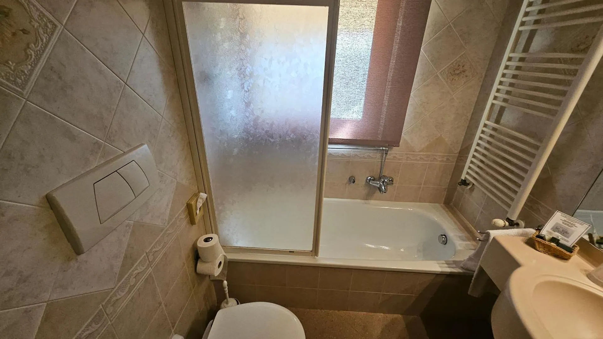 Hotel Le Ville Capannori 3*,  Italy